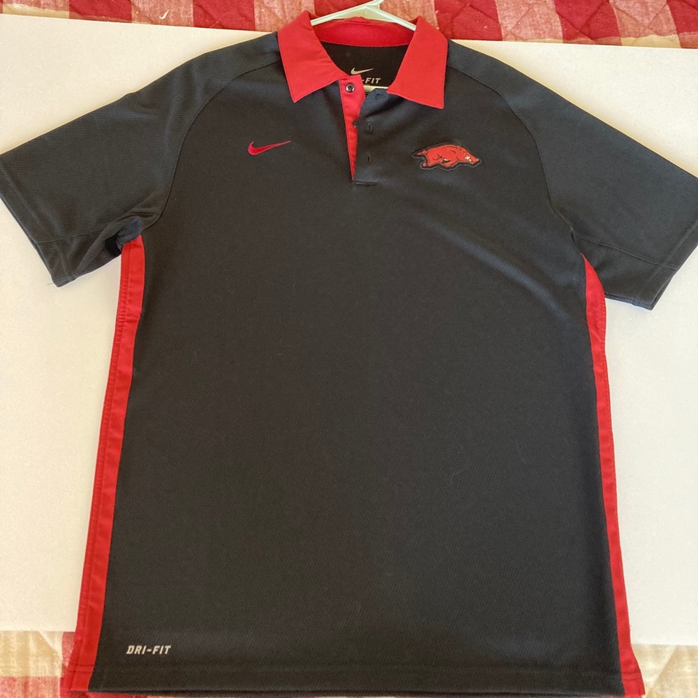 Nike Mens Medium Dri-Fit Arkansas Razorback Polo